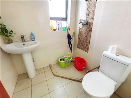 南园枫叶广场-卫生间