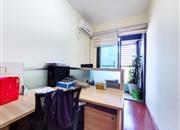 南园枫叶广场-次卧