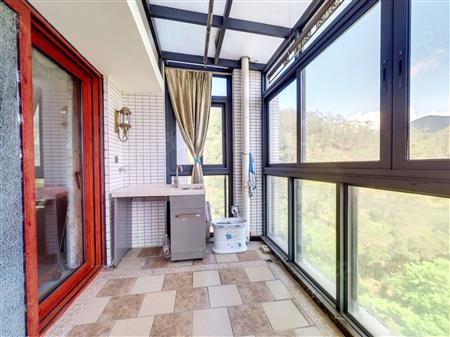 航天晴山月名园-阳台