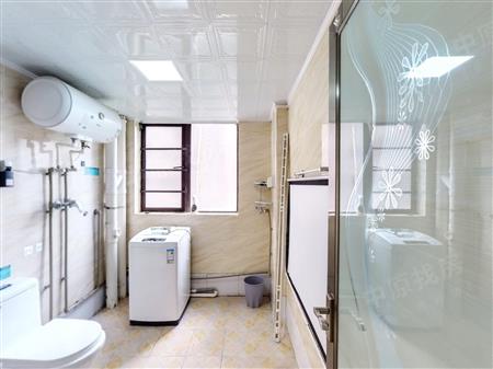 领航里程花园-卫生间