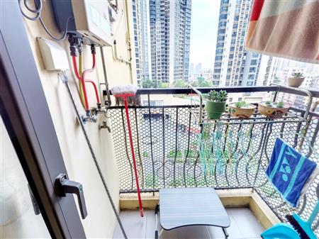 英郡年华花园（一期）-阳台