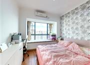 高发西岸花园（三期）-主卧