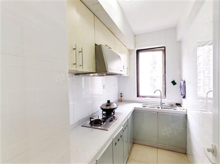 中海西岸华府北区-厨房