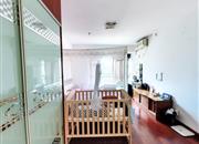 滨海之窗花园-主卧