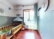 恒立听海花园-次卧