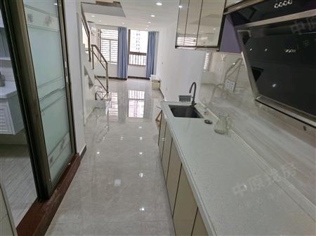 龙光玖云著大楼-厨房