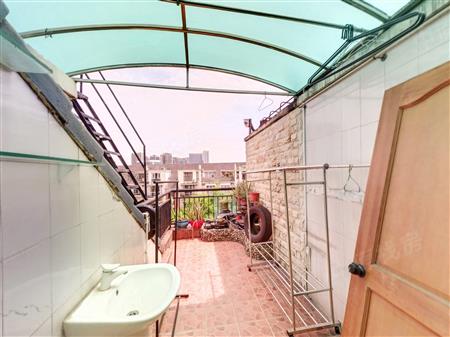 四季花城(二期北区)-阳台