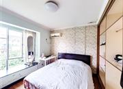 四季花城(二期北区)-主卧