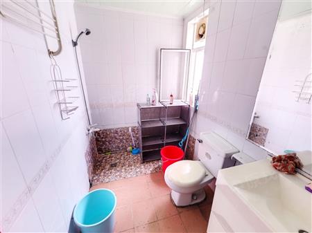 四季花城(二期北区)-卫生间