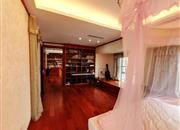 鸿荣源禧园-次卧