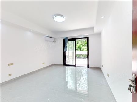 百仕达花园一期-次卧