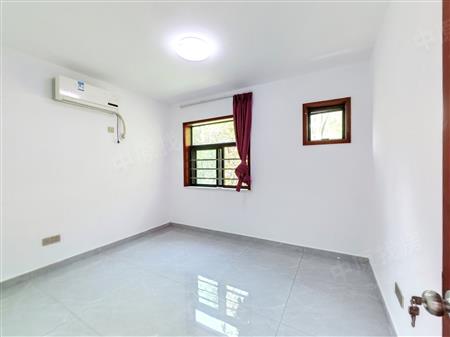 百仕达花园一期-次卧