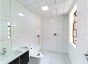 百仕达花园一期-卫生间