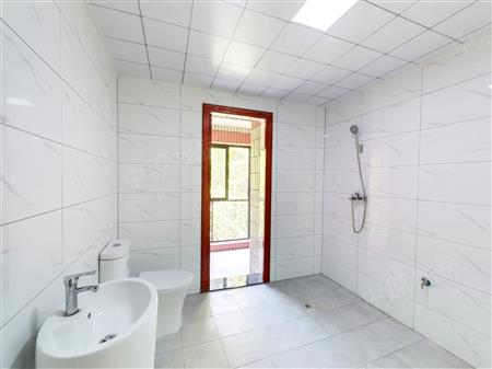 百仕达花园一期-卫生间