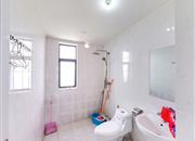 中央悦城-卫生间