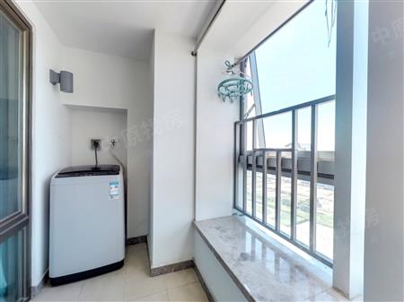 佳兆业前海广场二期-阳台