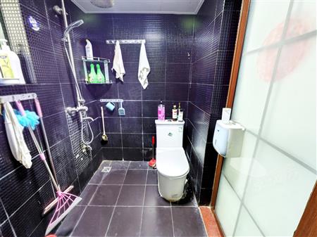 南光名仕苑-卫生间