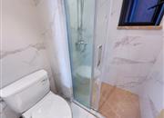 招商中环-卫生间