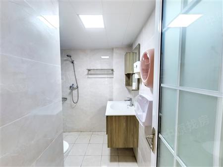 靖轩豪苑-卫生间