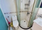 港城华庭-卫生间