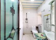 阳光花园-卫生间