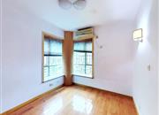 碧湖玫瑰园-主卧