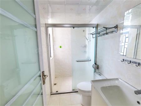 西荟城（三期）-卫生间