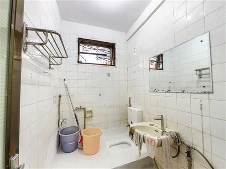 东安花园-卫生间