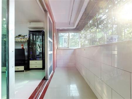 东方半岛花园-阳台