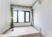 金地龙城中央（二期）-次卧