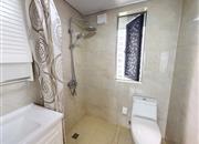 金地龙城中央（二期）-卫生间