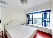 金地龙城中央（二期）-主卧