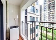 金地龙城中央（二期）-阳台