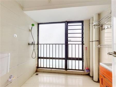 来座山（慢城四期）-卫生间