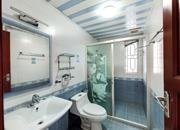 鹏城合正星园-卫生间