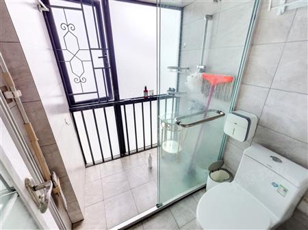 英郡年华花园（三期）-卫生间