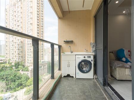 广兴源圣拿威-阳台