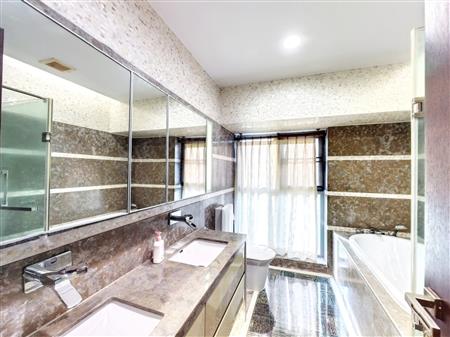 伍兹公寓-卫生间