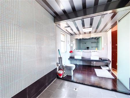 百仕达东郡-卫生间