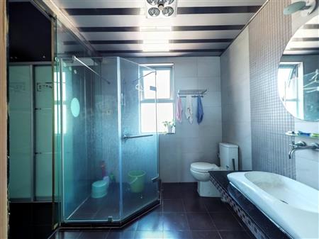 百仕达东郡-卫生间