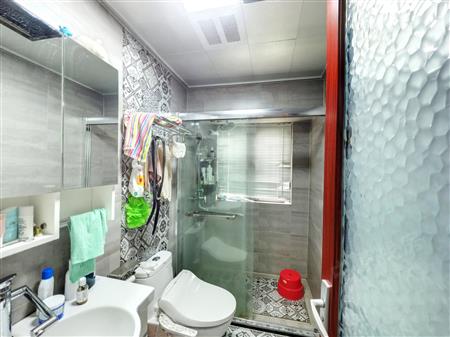 流塘阳光花园-卫生间
