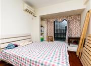 香缇湾花园-次卧