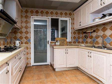 香缇湾花园-厨房