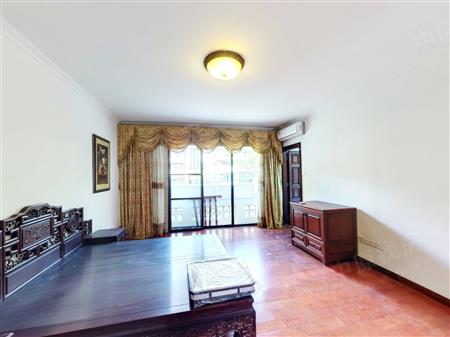 万科城（二区）-主卧