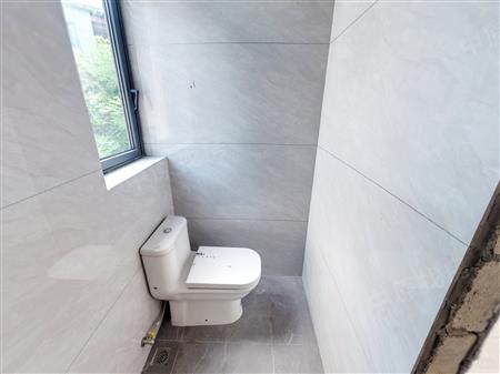 万科城（二区）-卫生间