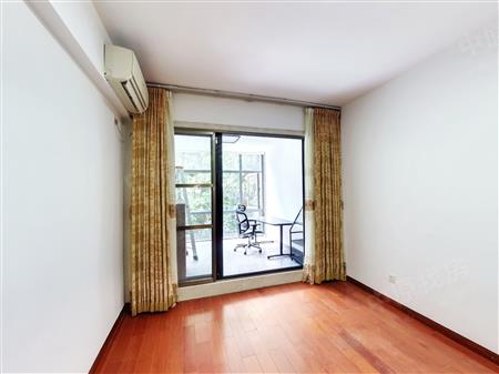 万科城（二区）-次卧