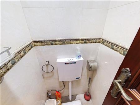 万科城（二区）-卫生间