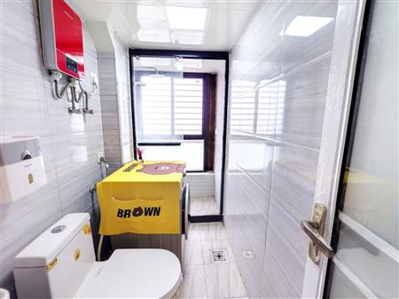 龙光玖云著大楼-卫生间