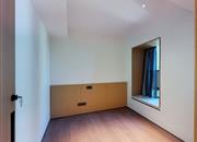 新天鹅堡三期-次卧