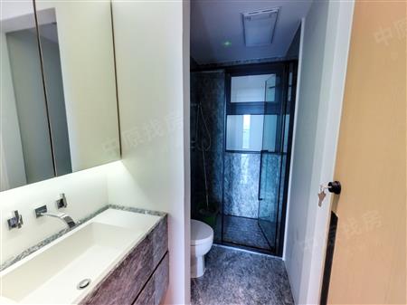 新天鹅堡三期-卫生间